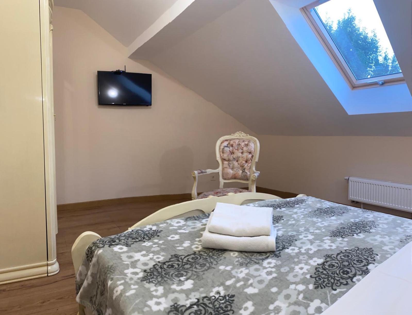 Apart Yaroslava Osmomysla 9 Square - City Center Lviv Exterior photo
