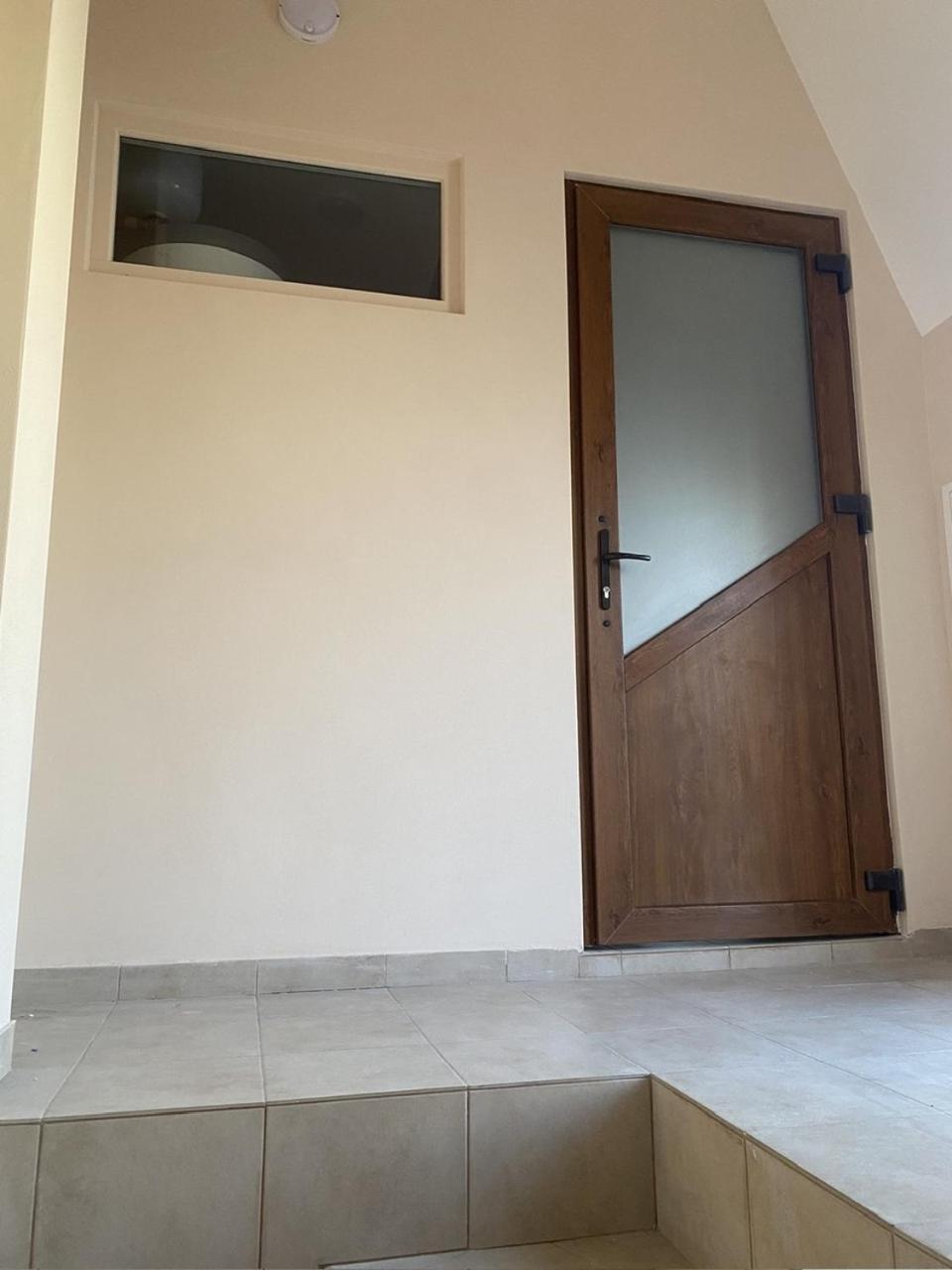 Apart Yaroslava Osmomysla 9 Square - City Center Lviv Exterior photo