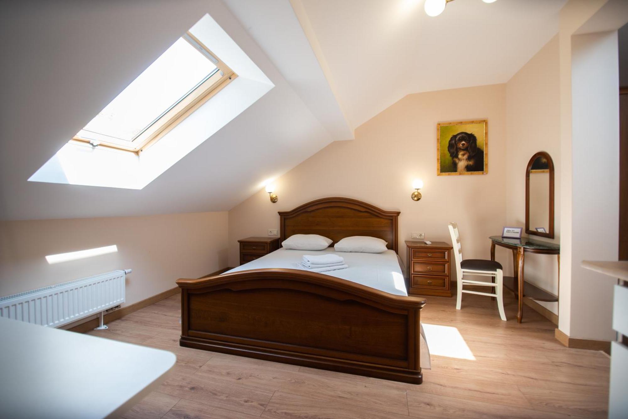 Apart Yaroslava Osmomysla 9 Square - City Center Lviv Room photo